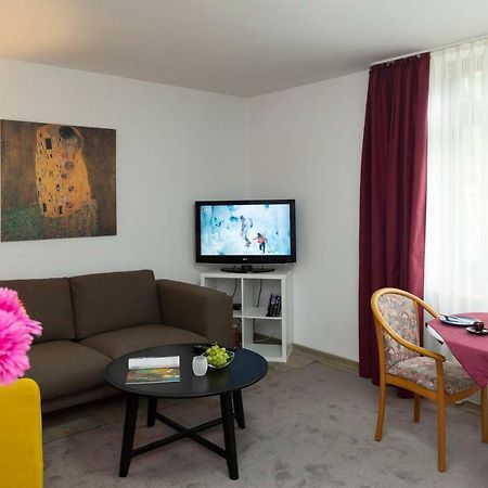 Blumenmeer Appartment Ober-Hambach 외부 사진