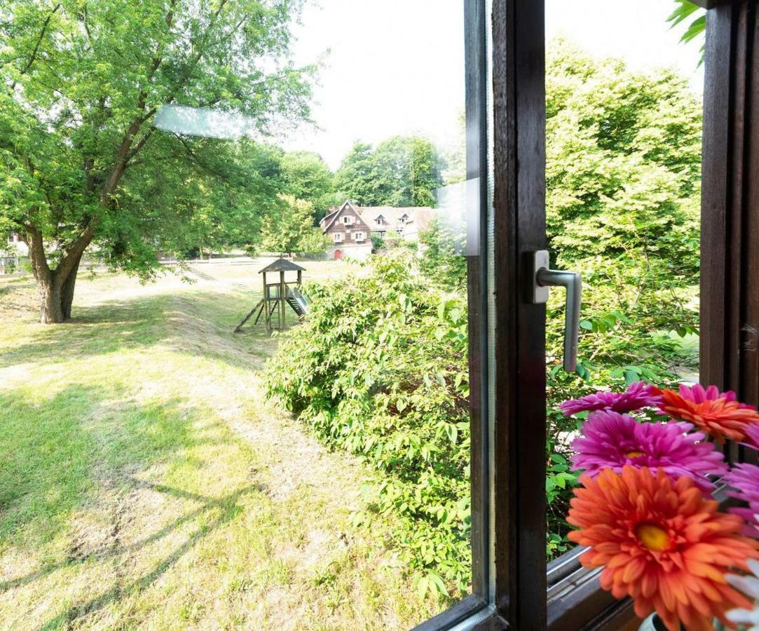 Blumenmeer Appartment Ober-Hambach 외부 사진