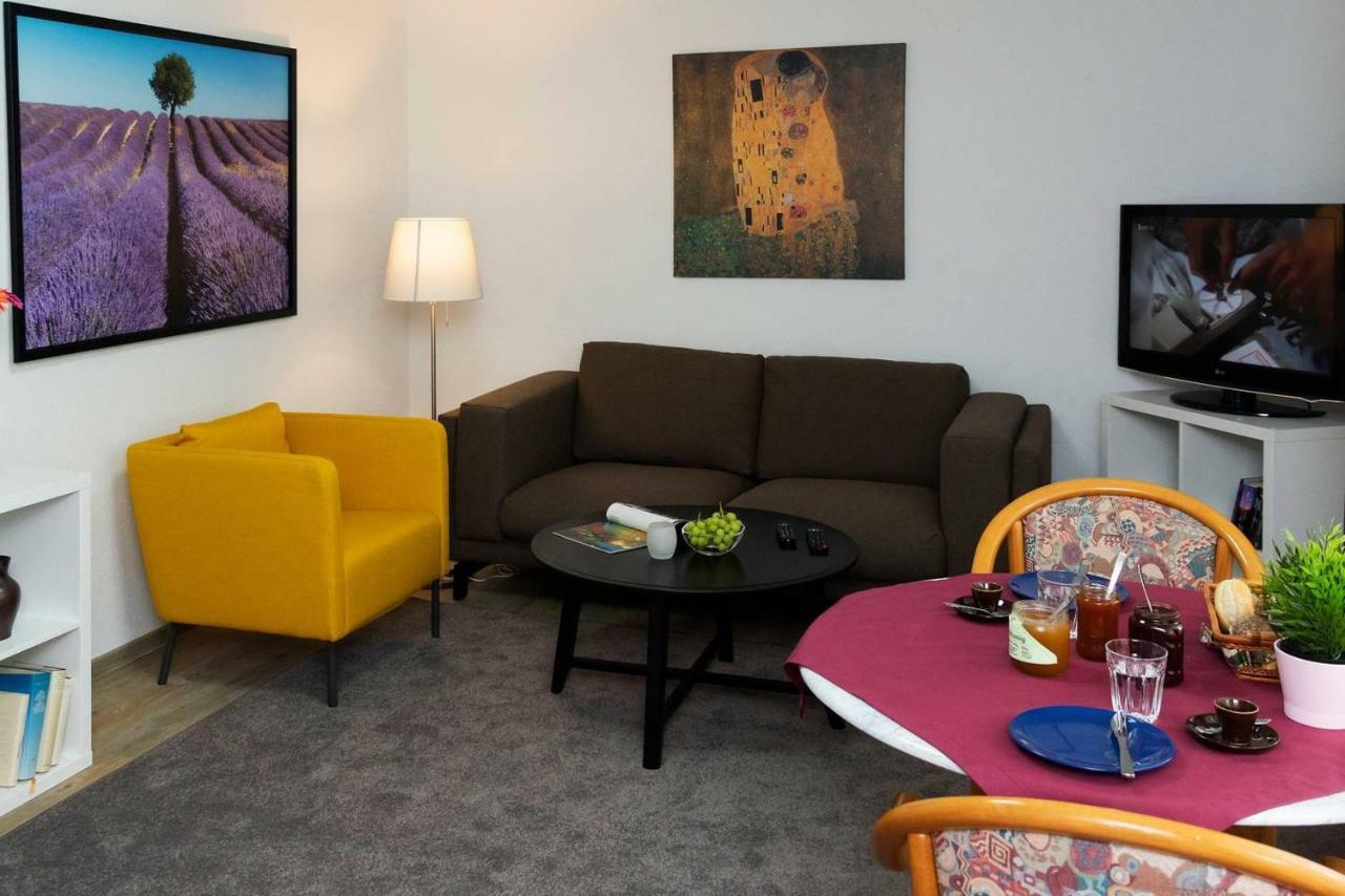 Blumenmeer Appartment Ober-Hambach 외부 사진