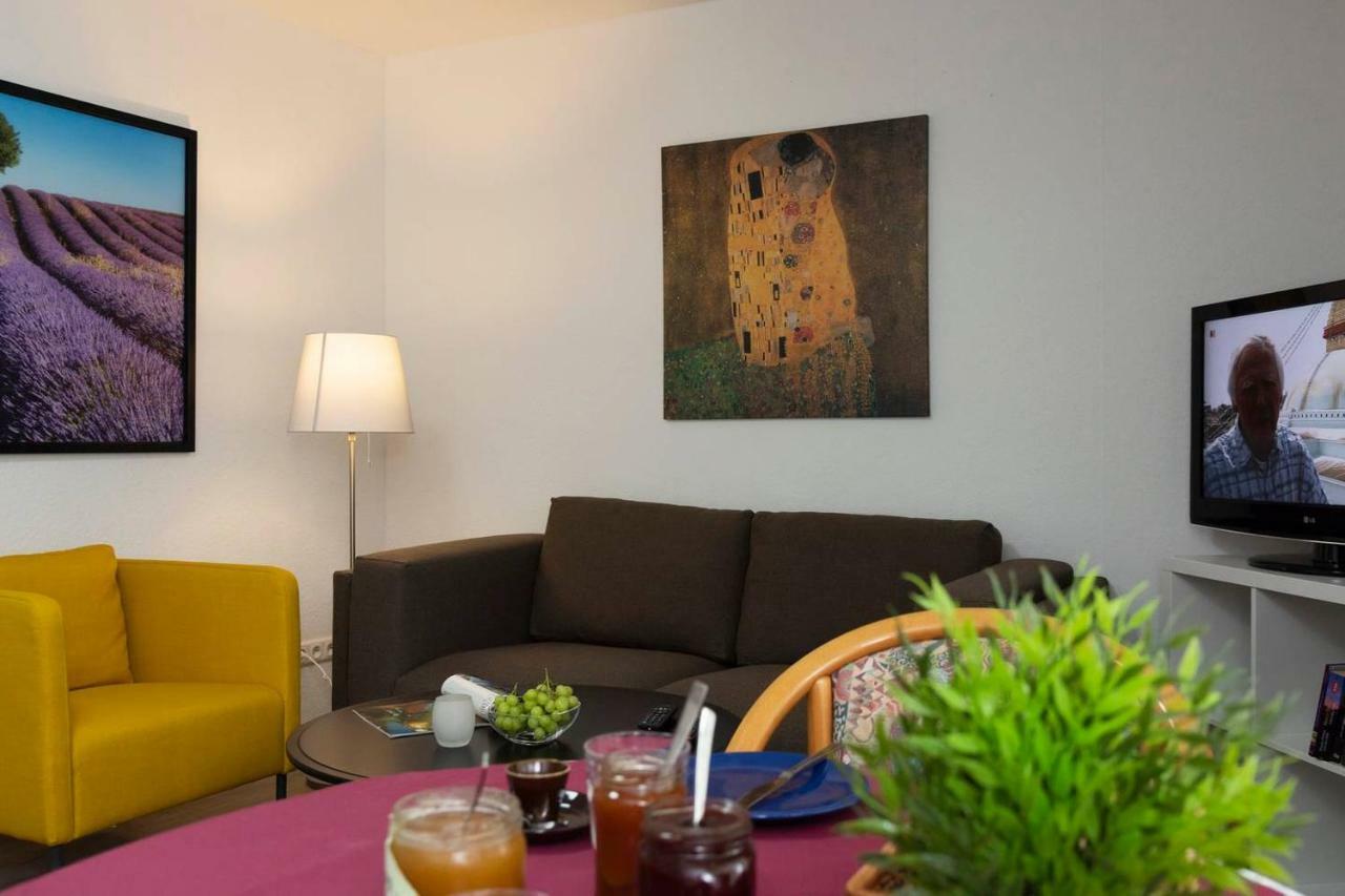 Blumenmeer Appartment Ober-Hambach 외부 사진